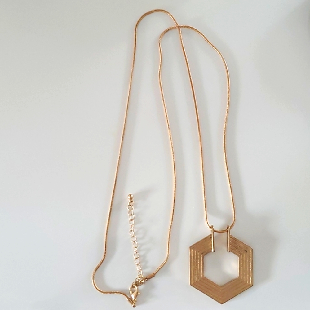 Boutique Gold Tone With Octagon Charm Rope Fashion Necklace